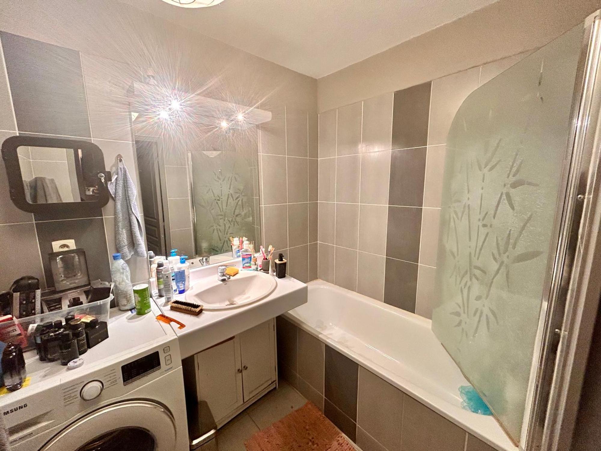 Chambre Prive Classe 维勒班 外观 照片